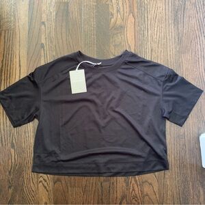 Everlane The Perform Tee
